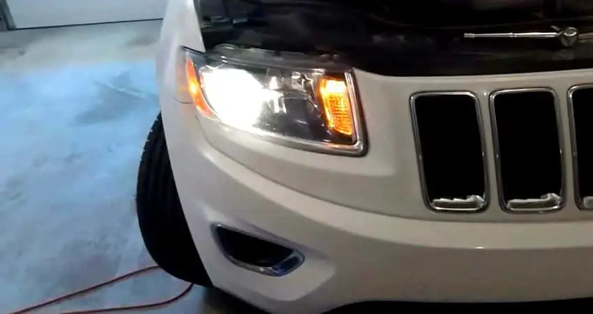 how do you fix low beam headlights not working